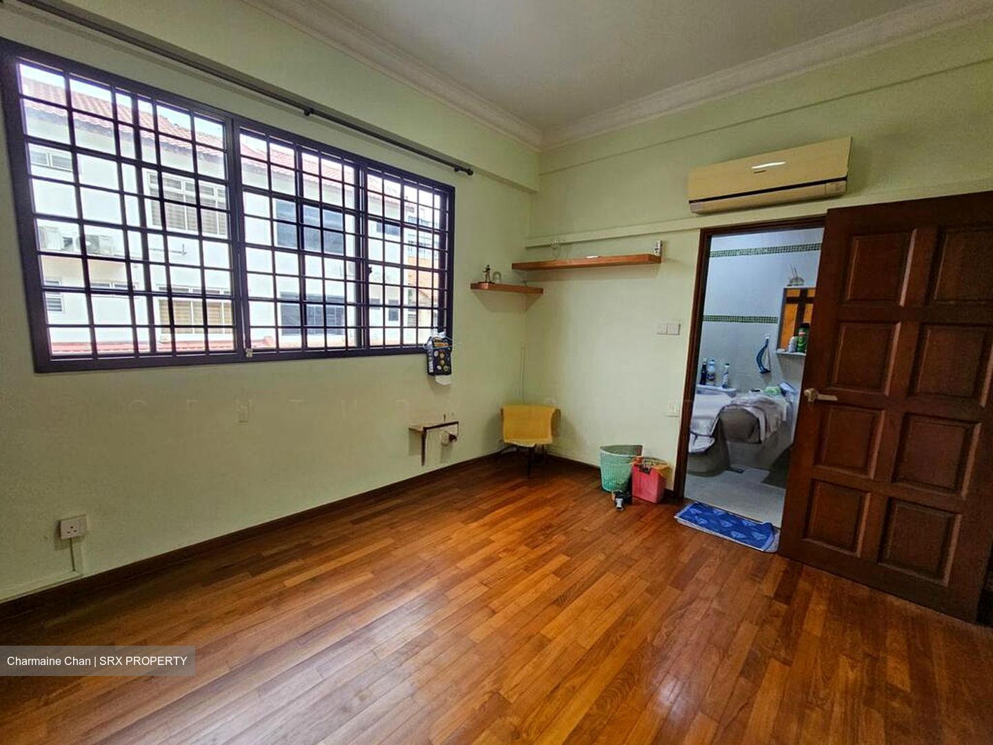 Joo Chiat Place (D15), Terrace #498655251